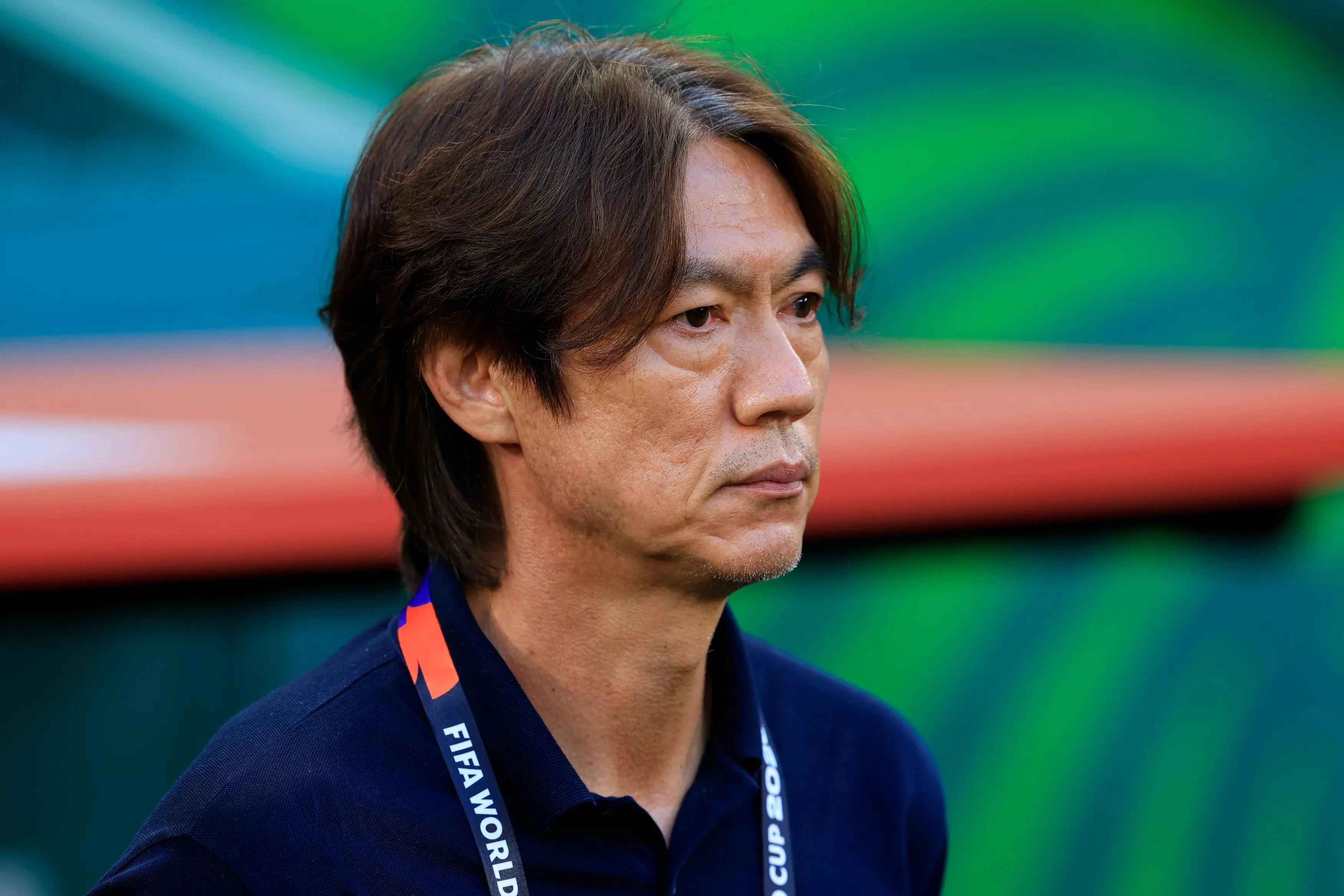 皇家马德里三比二险胜巴塞罗那夺得超级杯冠军